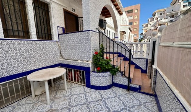 Återförsäljning - Duplex -
Torrevieja - Costa Blanca