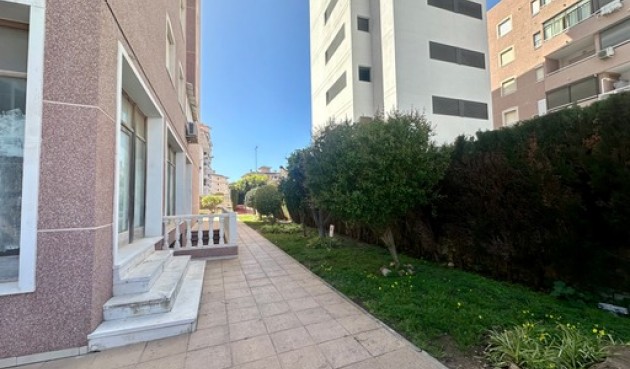 Återförsäljning - Duplex -
Torrevieja - Costa Blanca