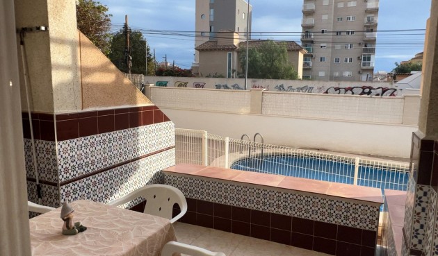 Brukt - Bungalow -
Torrevieja - Nueva Torrevieja