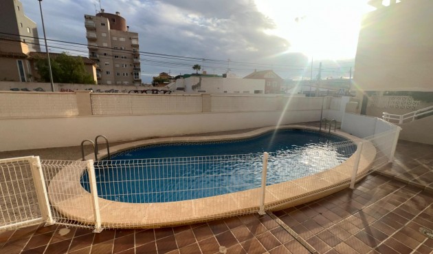 Brukt - Bungalow -
Torrevieja - Nueva Torrevieja