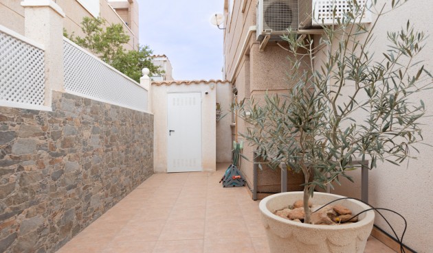 Återförsäljning - Apartment -
Torrevieja - Costa Blanca