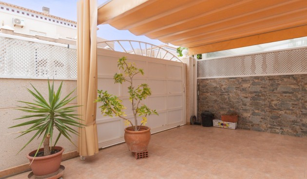 Resale - Apartment -
Torrevieja - Costa Blanca