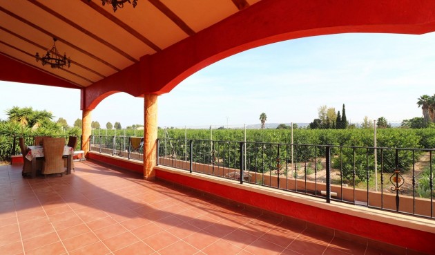 Resale - Villa -
Orihuela - La Campaneta