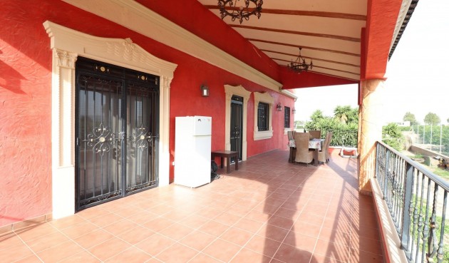 Resale - Villa -
Orihuela - La Campaneta