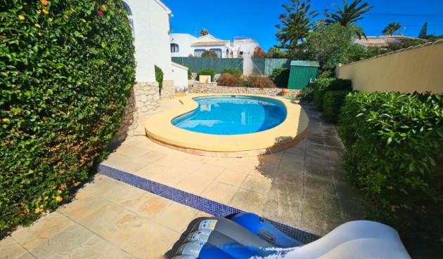 Återförsäljning - Villa -
Jávea - Costa Blanca