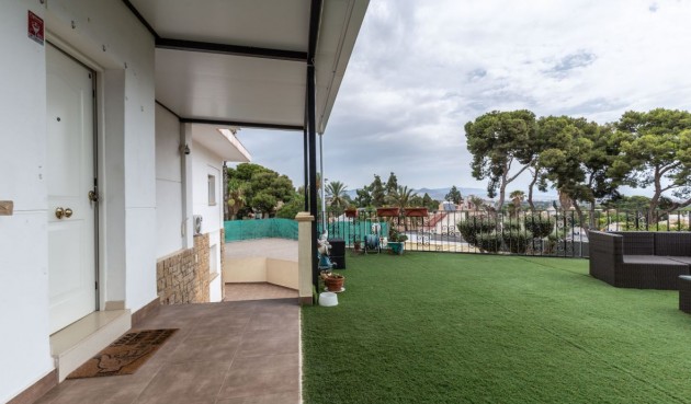 Återförsäljning - Villa -
Alicante - Costa Blanca