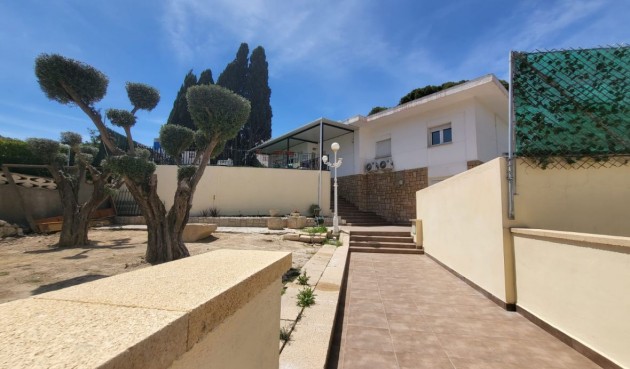 Återförsäljning - Villa -
Alicante - Costa Blanca