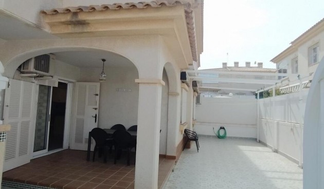 Återförsäljning - Bungalow -
Torrevieja - Torreblanca