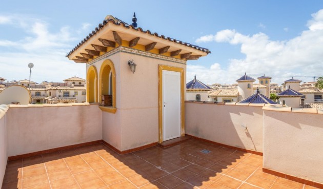 Återförsäljning - Villa -
Orihuela Costa - La Zenia