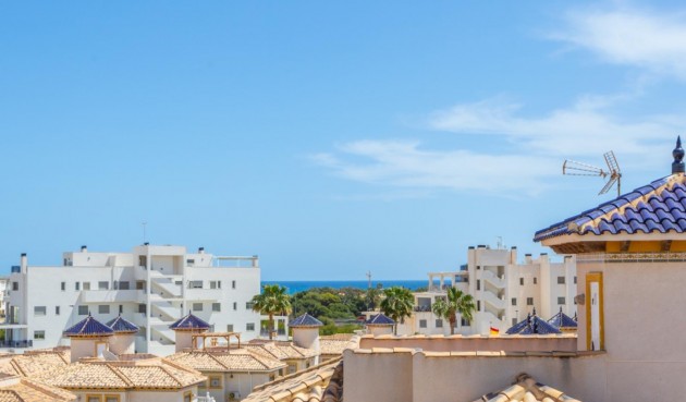 Återförsäljning - Villa -
Orihuela Costa - La Zenia