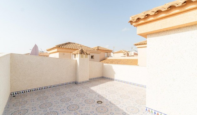 Återförsäljning - Town House -
Torrevieja - Los Altos