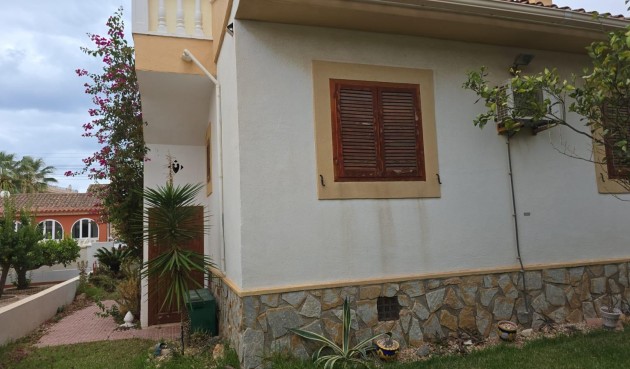 Resale - Villa -
Orihuela Costa - Punta Prima