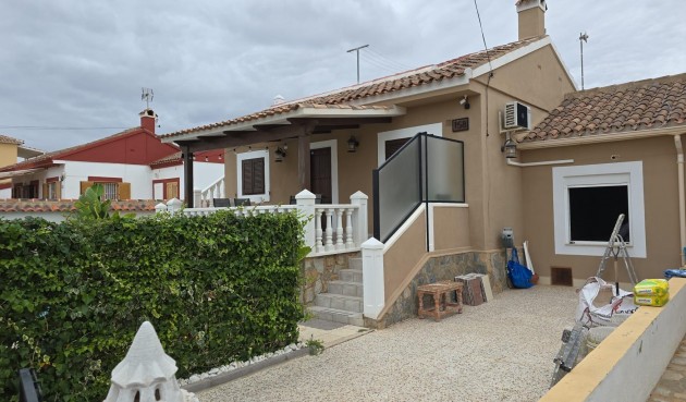 Resale - Villa -
Orihuela Costa - Punta Prima