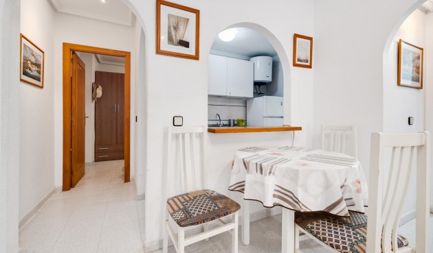 Återförsäljning - Apartment -
Torrevieja - Costa Blanca