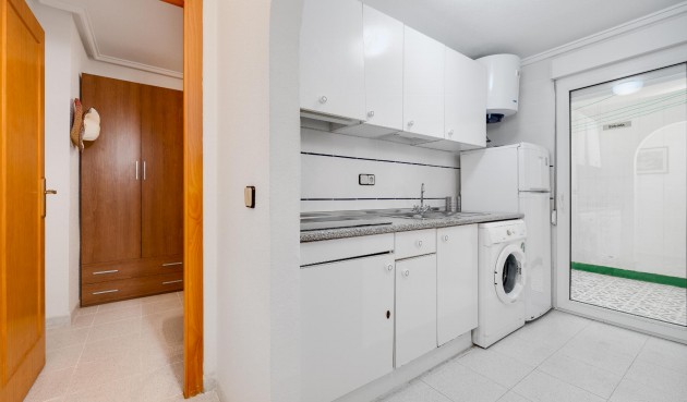 Återförsäljning - Apartment -
Torrevieja - Costa Blanca