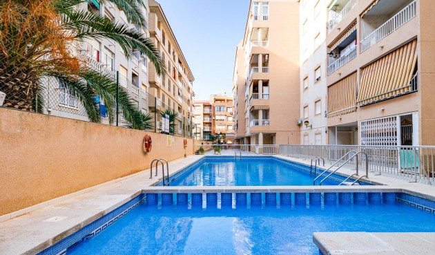 Återförsäljning - Apartment -
Torrevieja - Costa Blanca