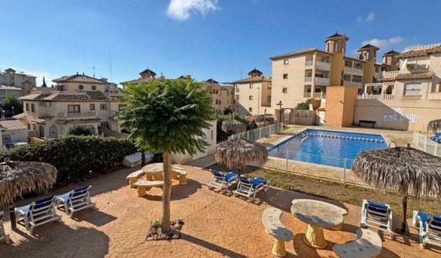 Återförsäljning - Town House -
Orihuela Costa - Costa Blanca