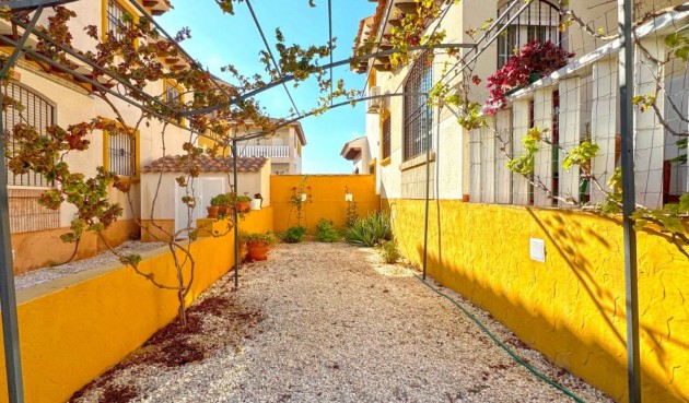 Resale - Town House -
Orihuela Costa - Costa Blanca