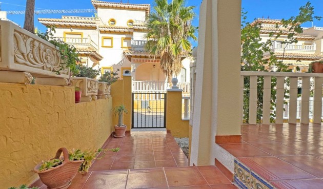 Återförsäljning - Town House -
Orihuela Costa - Costa Blanca