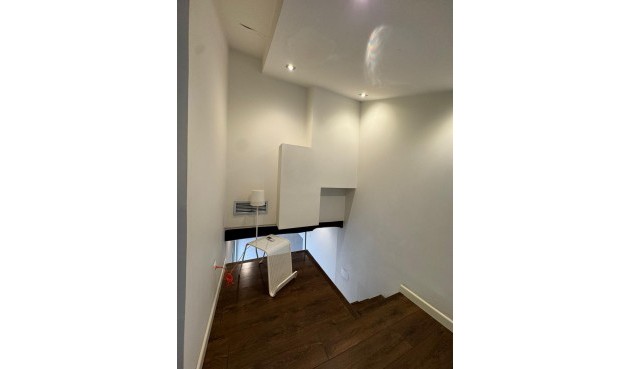 Brukt - Apartment -
Alicante - Centro