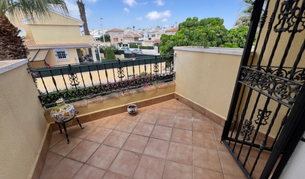 Resale - Villa -
Orihuela - Inland