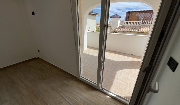 Reventa - Villa -
Orihuela - Inland