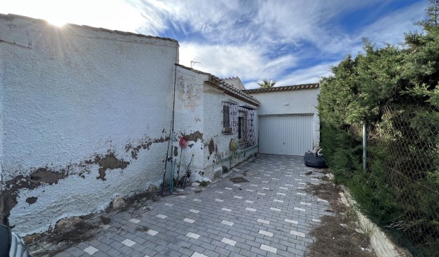 Reventa - Villa -
Orihuela - Inland