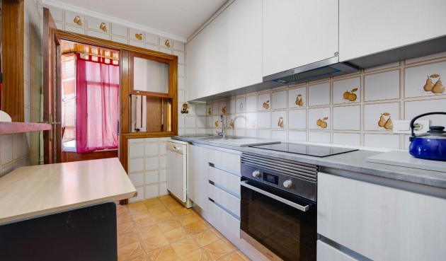 Återförsäljning - Apartment -
Torrevieja - Costa Blanca