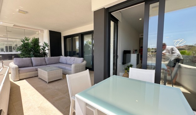 Återförsäljning - Apartment -
Orihuela Costa - Costa Blanca