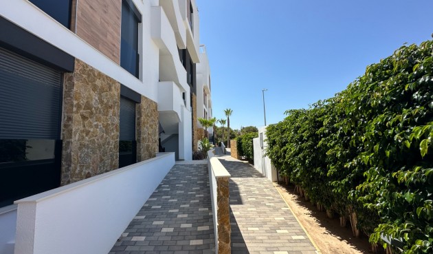 Återförsäljning - Apartment -
Orihuela Costa - Costa Blanca