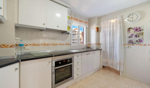 Resale - Apartment -
Torrevieja - Nueva Torrevieja