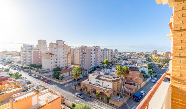 Resale - Apartment -
Torrevieja - Nueva Torrevieja