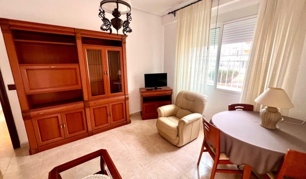 Brukt - Apartment -
Torrevieja - Playa De Los Naufragos