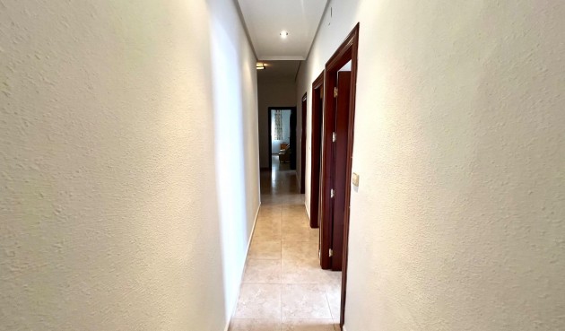 Återförsäljning - Apartment -
Torrevieja - Playa De Los Naufragos