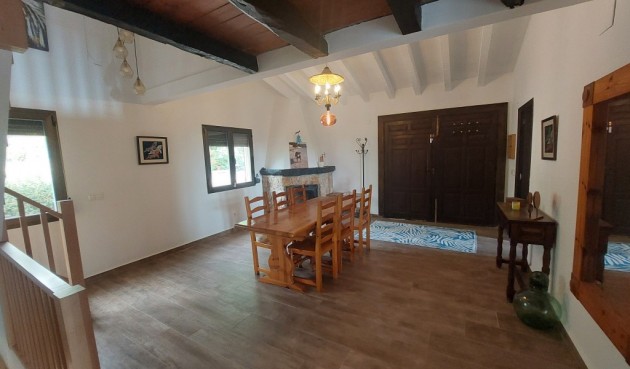 Återförsäljning - Villa -
Altea - Costa Blanca