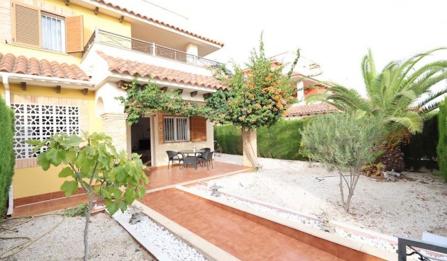 Resale - Town House -
Orihuela Costa - Costa Blanca