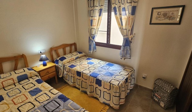 Återförsäljning - Apartment -
Torrevieja - aguas nuevas