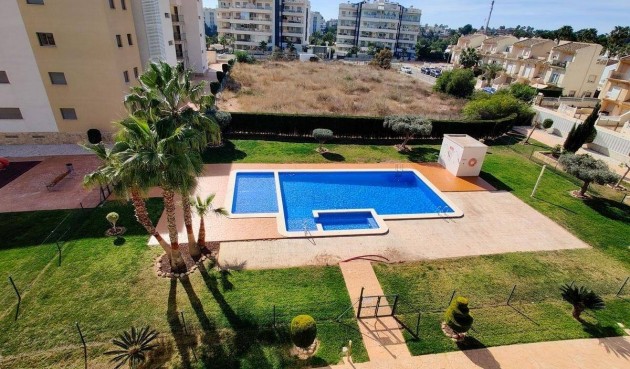 Återförsäljning - Apartment -
Orihuela Costa - Montezenia