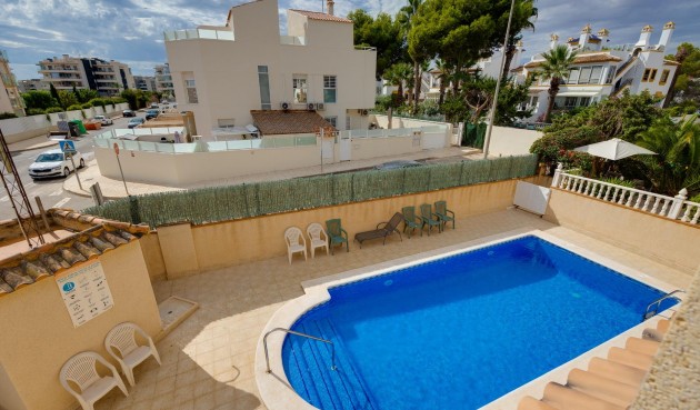 Brukt - Semi Detached -
Orihuela Costa - Villamartín