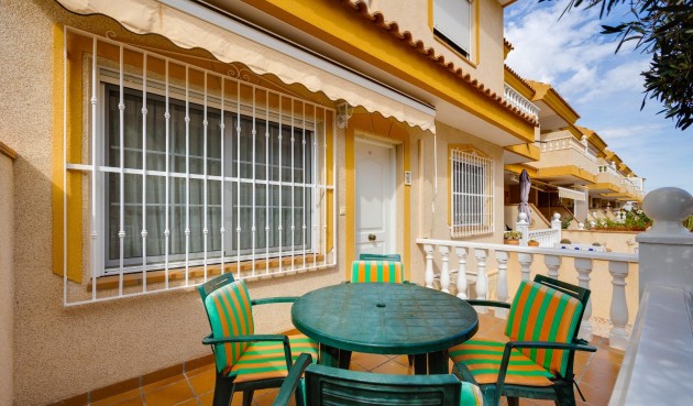 Brukt - Semi Detached -
Orihuela Costa - Villamartín