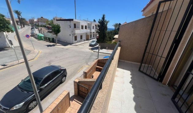 Reventa - Duplex -
Torre de la Horadada - Costa Blanca