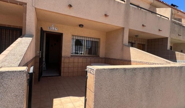 Reventa - Duplex -
Torre de la Horadada - Costa Blanca