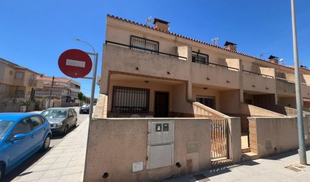 Reventa - Duplex -
Torre de la Horadada - Costa Blanca