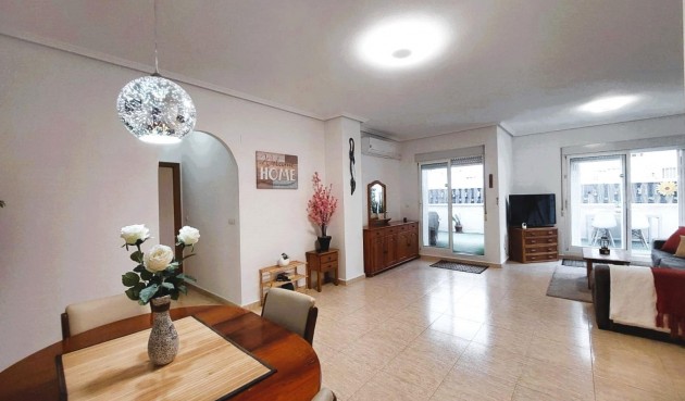 Resale - Apartment -
Torrevieja - Costa Blanca