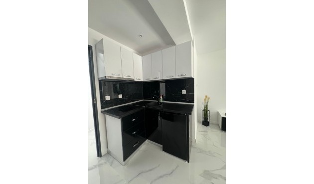 Brukt - Apartment -
Alicante - Centro