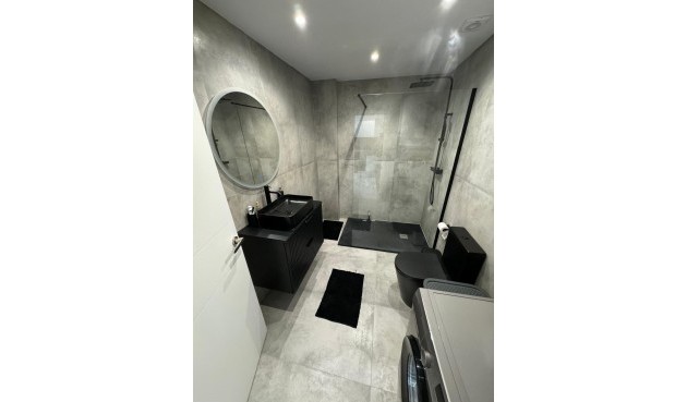 Brukt - Apartment -
Alicante - Centro