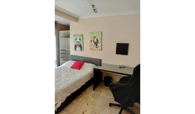 Brukt - Apartment -
Elche - Costa Blanca