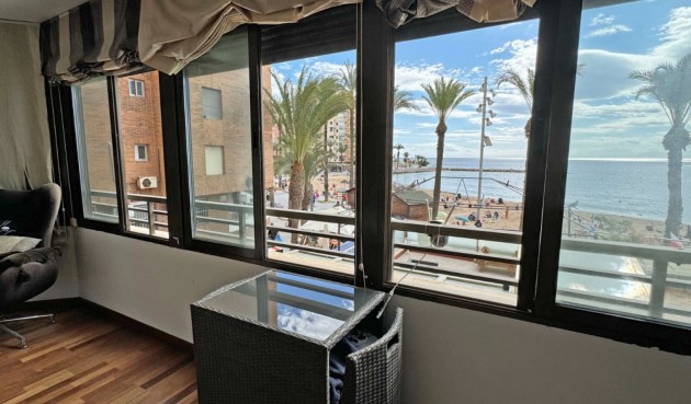 Återförsäljning - Apartment -
Torrevieja - Costa Blanca