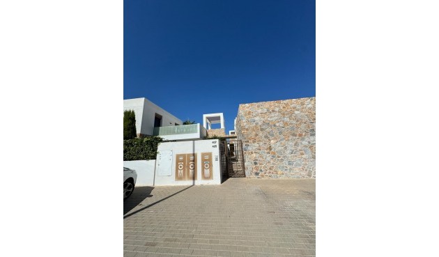 Återförsäljning - Villa -
Orihuela Costa - Lomas de Cabo Roig