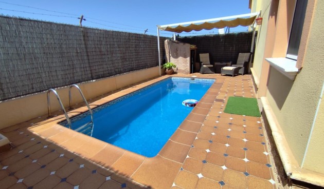 Återförsäljning - Villa -
Torrevieja - Aguas Nuevas 1